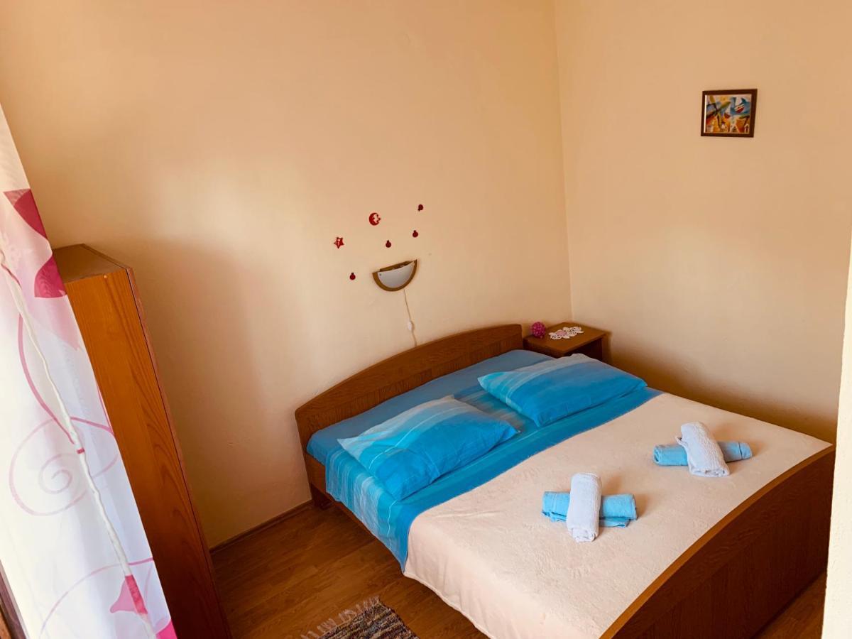 Apartments Marko Trogir Buitenkant foto