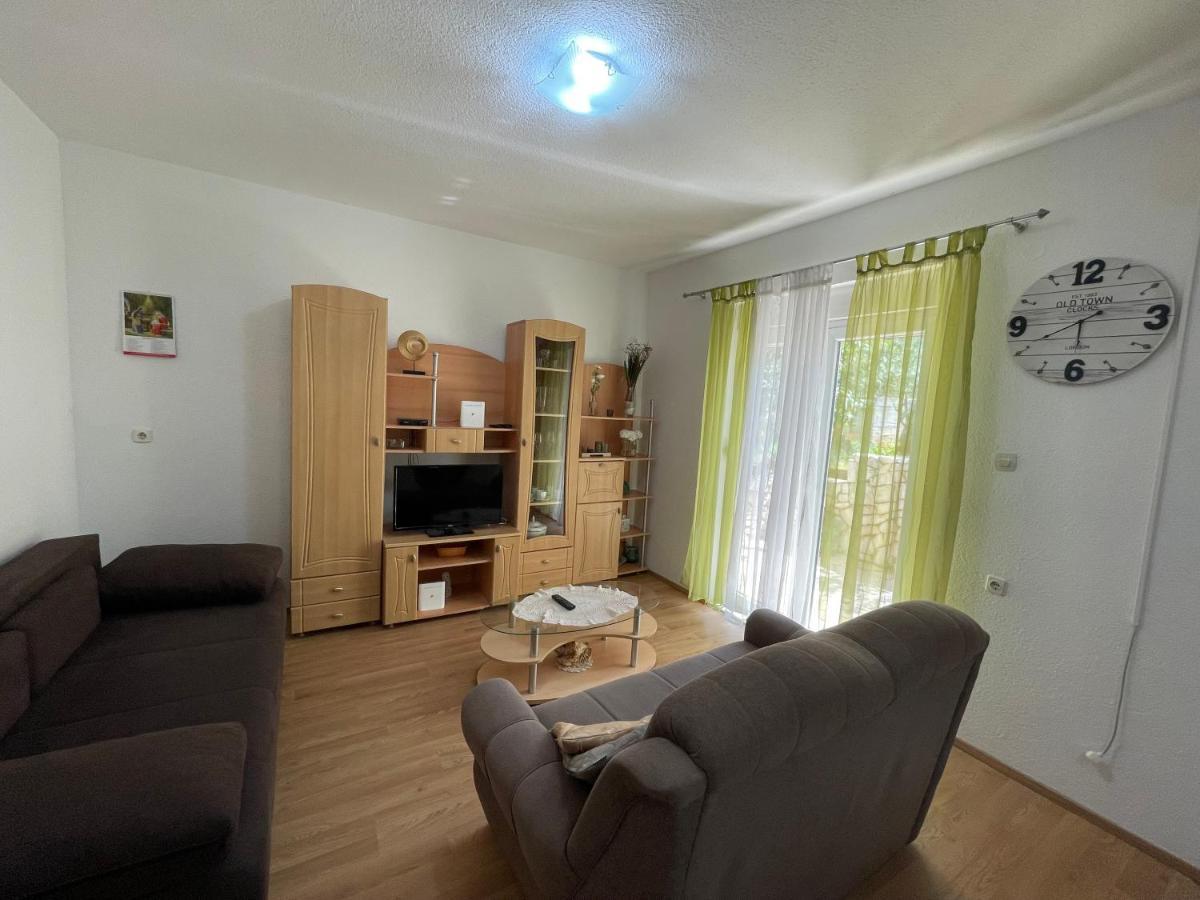 Apartments Marko Trogir Buitenkant foto