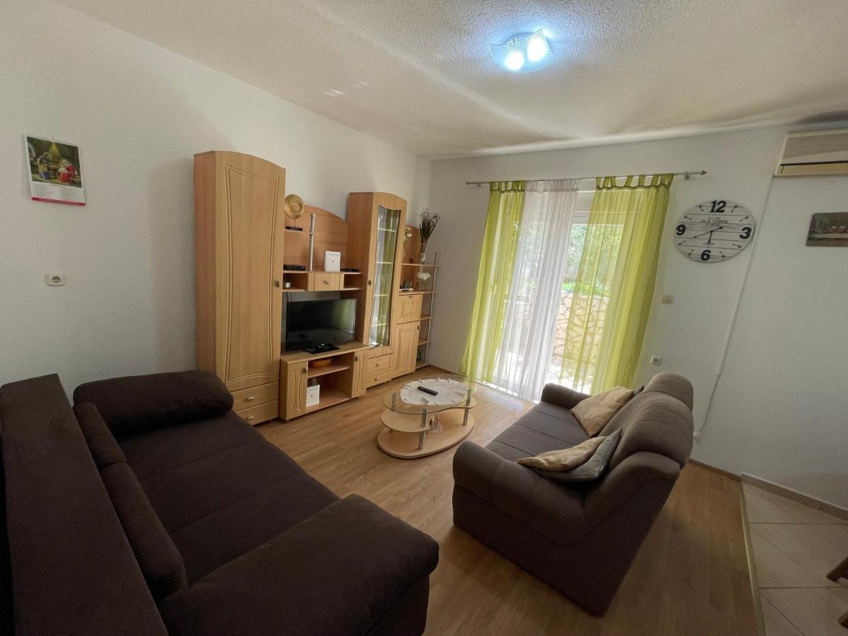 Apartments Marko Trogir Buitenkant foto